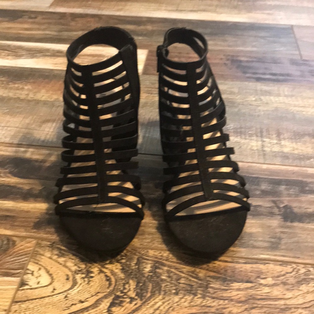 BRAND NEW Wedge sandals